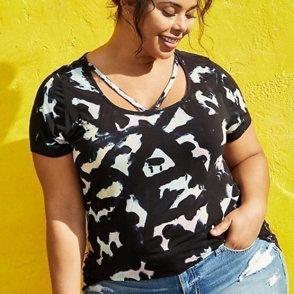 Torrid super soft knit unique tie dye strappy neckline T-shirt 2X
